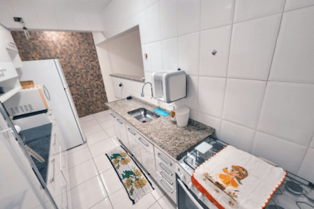 Apartamento com 2 dormitórios à venda, 86 m² por R$ 639.000,00 - Gonzaga - Santos/SP