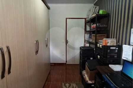 Chácara à venda com 3 quartos, sendo 1 suíte, em Vale das Flores (canguera), São Roque, SP