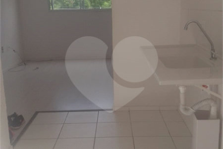 Apartamento para alugar com 2 quartos em Santíssimo, Rio de Janeiro, RJ