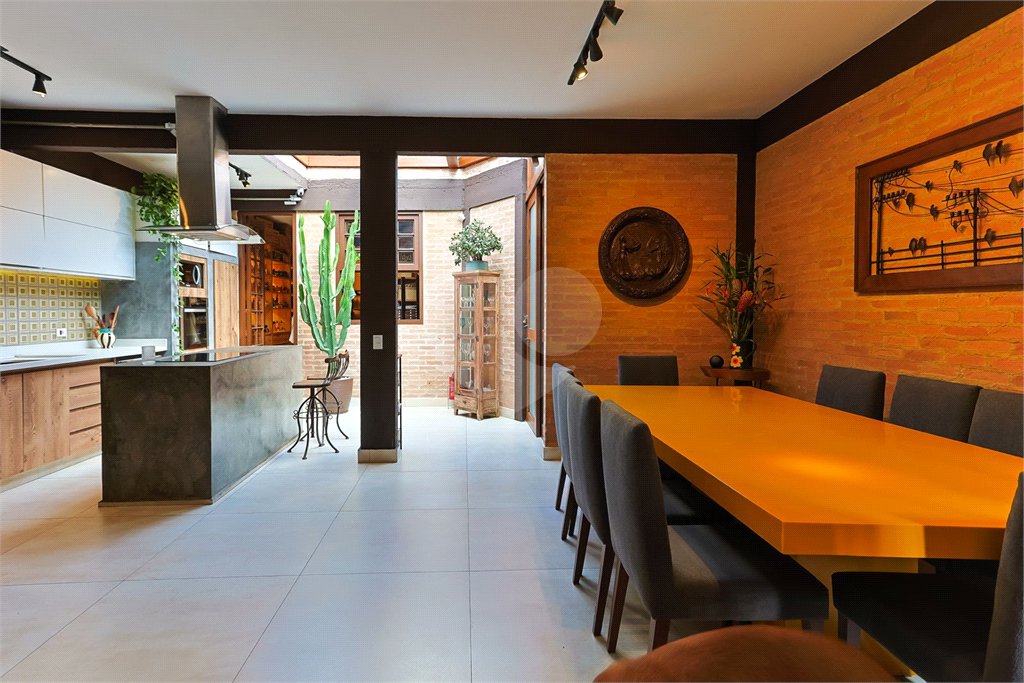 Casa Térrea à venda com 1 quarto em Jardim Marajoara, São Paulo, SP
