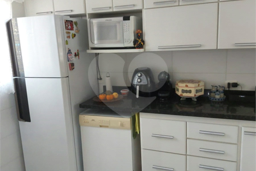 Casa à venda com 3 suítes em Santa Terezinha, São Bernardo do Campo, SP