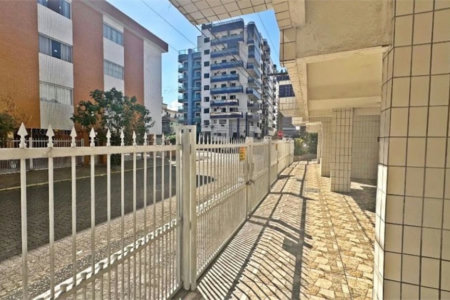 Apartamento Residencial à venda, Vila Guilhermina, Praia Grande - AP0381.