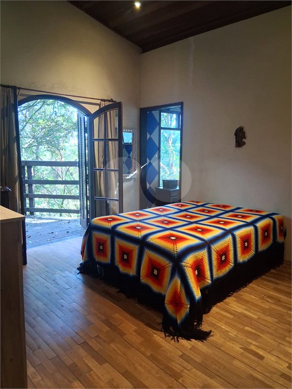 Casa à venda com 3 suítes no condomínio Alpes da Cantareira, Mairiporã - SP