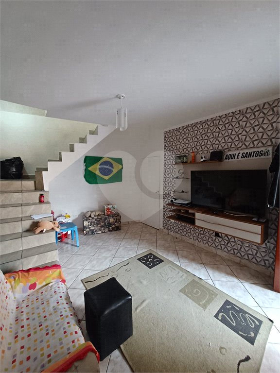 Casa à venda com 3 quartos, sendo 1 suíte,  em Jardim Santa Mônica, São Paulo, SP