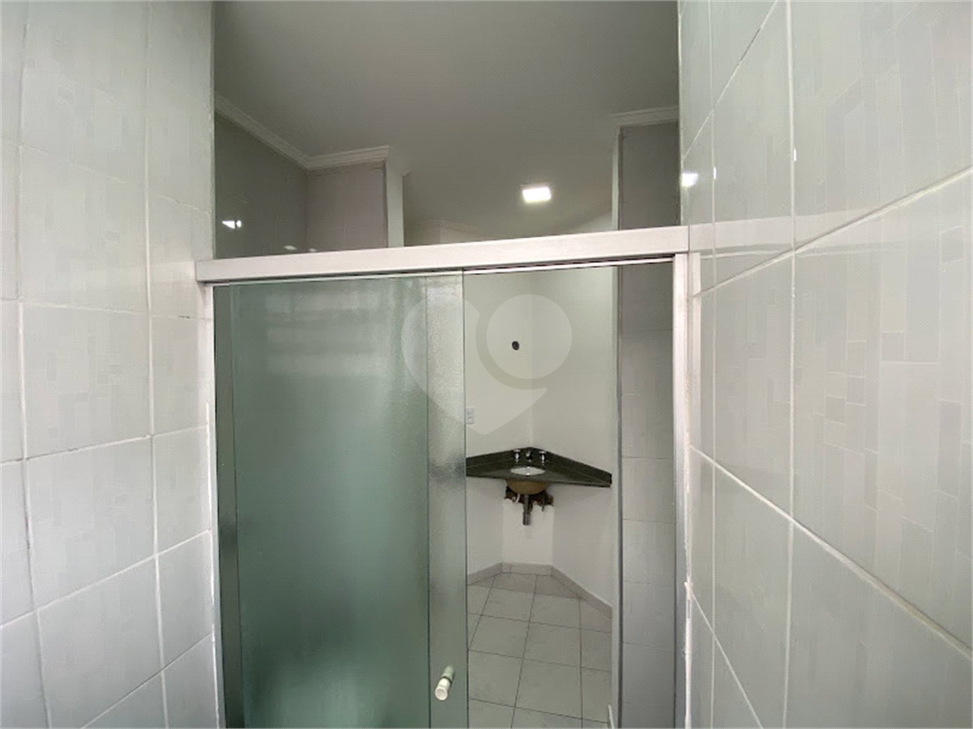 Sobrado à venda com 7 quartos, sendo 2 suítes, em Brooklin Paulista, São Paulo, SP