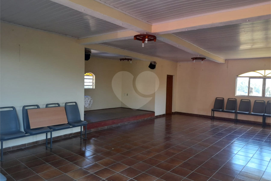 Casa à venda com 5 quartos, sendo 1 suíte, em Chácaras Bom Tempo, Franco da Rocha, SP