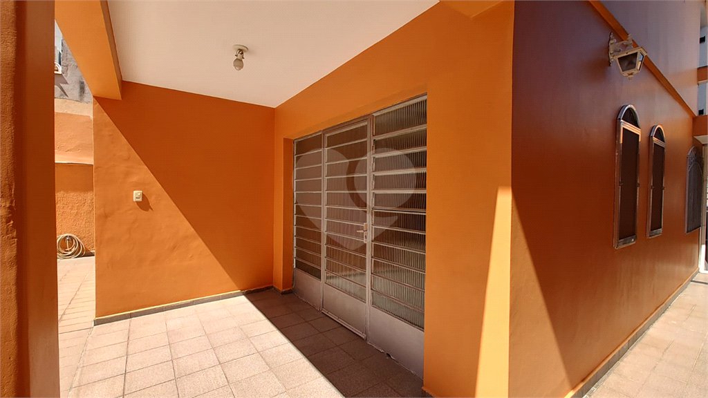 Sobrado à venda com 3 quartos, sendo 1 suíte,  em Artur Alvim, São Paulo, SP