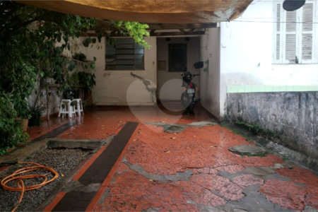 Casa Térrea à venda com 3 quartos em Jardim Marajoara, São Paulo, SP