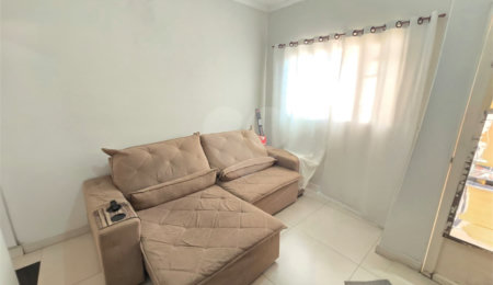 Casa à venda com 2 quartos em Vila Carvalho, Itapetininga, SP