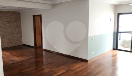 Apartamento à venda com 3 quartos, sendo 1 suíte,  em Chácara Inglesa, São Paulo, SP