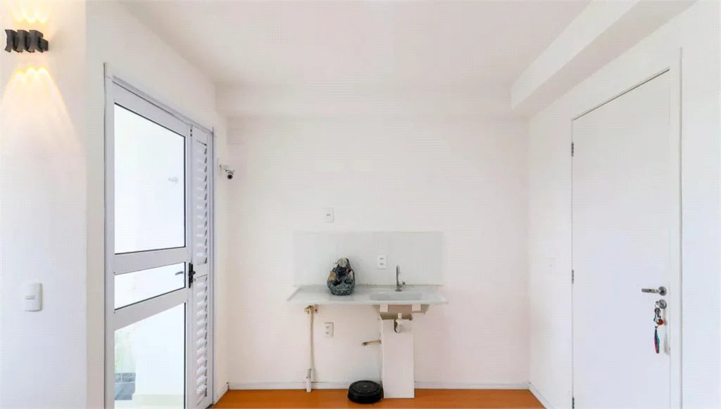 Apartamento à venda com 1 quarto em Vila das Belezas, São Paulo, SP
