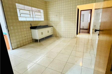 Casa Térrea à venda ou para alugar com 2 quartos em Jardim São João (jaraguá), São Paulo, SP