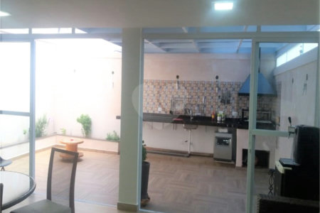 Casa à venda com 4 suítes no condomínio Residencial Paineiras, São Paulo - SP