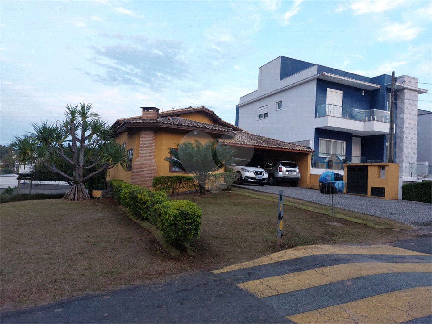 Casa à venda com 2 quartos, sendo 1 suíte,  no condomínio Lagos Ecopark, Mogi das Cruzes - SP