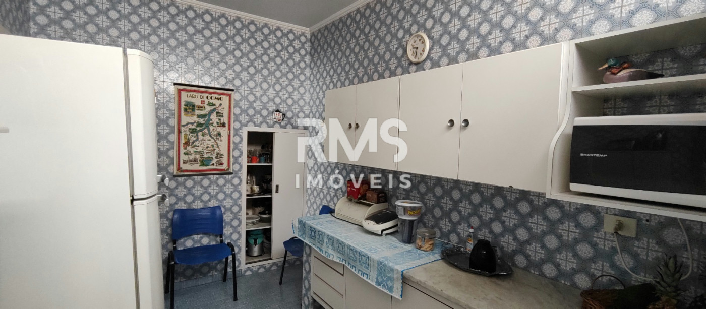Casa à venda com 4 quartos, sendo 2 suítes,  no Centro, Itu, SP