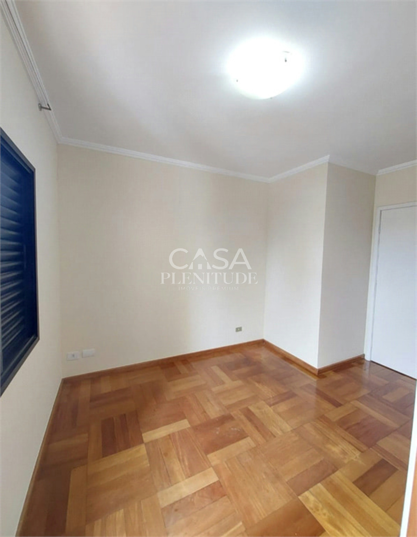 Apartamento à venda com 3 quartos, sendo 1 suíte, em Jardim Emília, Sorocaba, SP