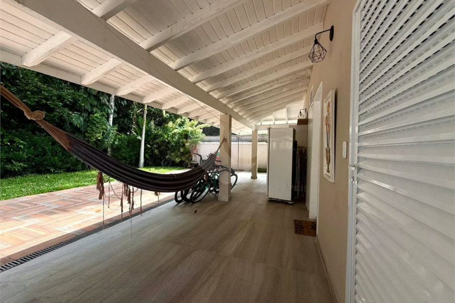 Casa à venda com 4 quartos, sendo 2 suítes, em Riviera de São Lourenço, Bertioga, SP