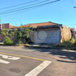 Casa térrea com 2 dormitórios.