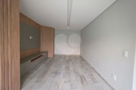 Casa à venda com 4 suítes no condomínio Residencial Jardim Primavera, Louveira - SP