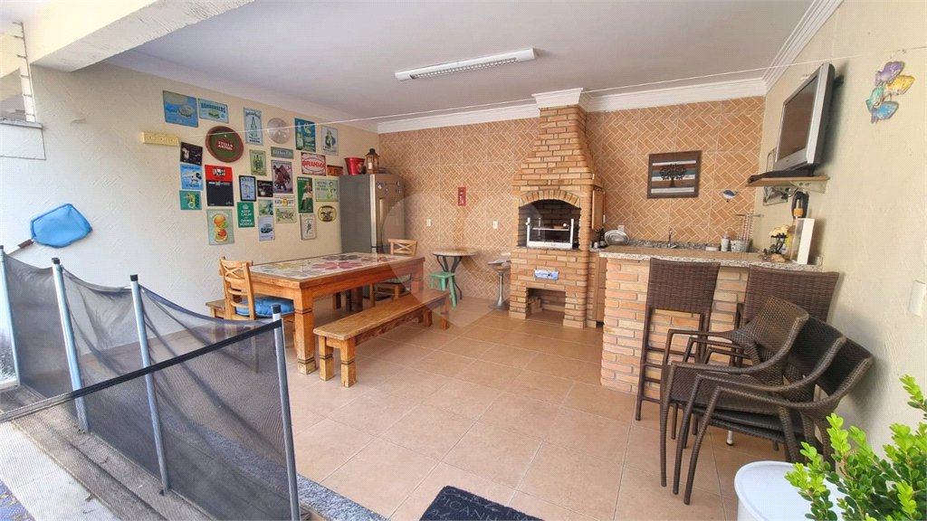 Casa à venda com 3 suítes no condomínio Residencial Cantareira, São Paulo - SP