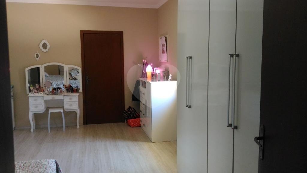 Sobrado à venda com 3 quartos, sendo 1 suíte,  em Imirim, São Paulo, SP