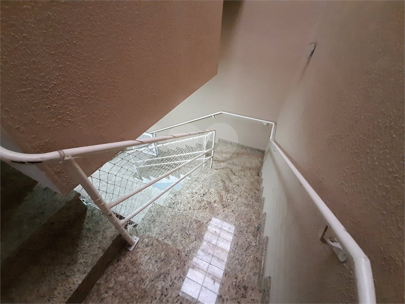 Casa à venda com 5 quartos, sendo 1 suíte, em Vila Lavínia, Mogi das Cruzes, SP