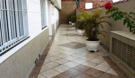 Casa à venda com 3 quartos, sendo 1 suíte, no condomínio Villagio de Lucca II, São Paulo - SP