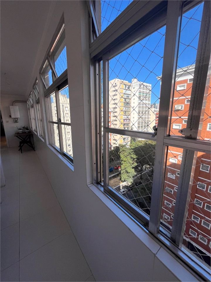 Apartamento Residencial à venda, Gonzaga, Santos - AP0199.