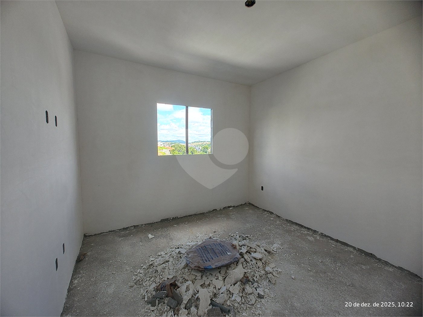 Casa à venda com 2 quartos no condomínio Residencial Sonhar Bella, Atibaia - SP