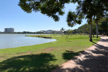 Casa à venda com 4 quartos em Jardim Roriz, Três Lagoas, MS