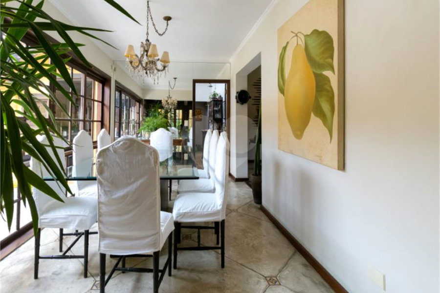 Casa à venda ou para alugar com 4 quartos, sendo 3 suítes, em Lapa, São Paulo, SP