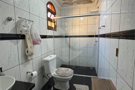 Casa à venda com 3 quartos, sendo 1 suíte, em Vila Galvão, Guarulhos, SP