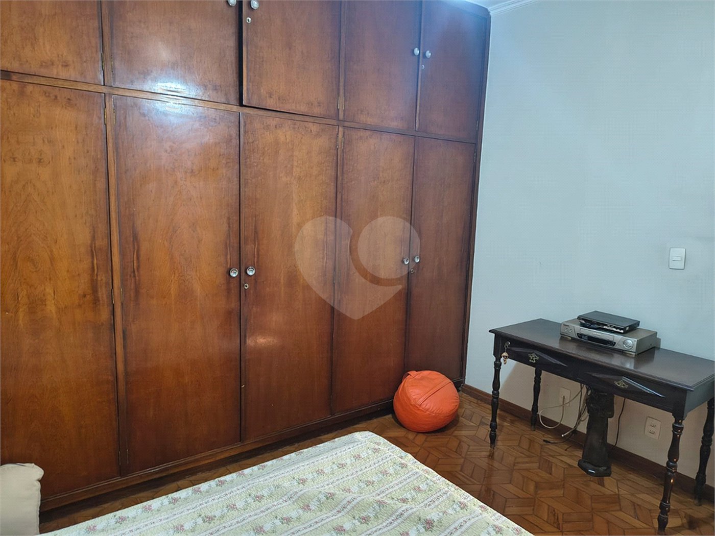 Casa à venda com 5 quartos, sendo 1 suíte, em Campos Elíseos, Ribeirão Preto, SP