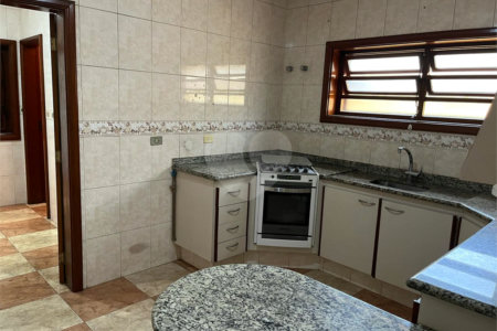Sobrado à venda com 3 quartos, sendo 2 suítes, em City Campo Grande, São Paulo, SP