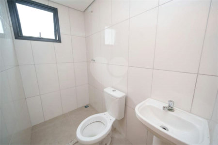 Apartamento à venda com 1 quarto em Vila Cruz das Almas, São Paulo, SP