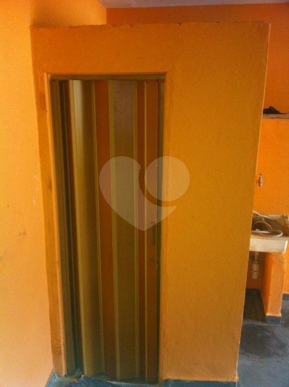 Sobrado à venda com 3 quartos, sendo 1 suíte, em Chora Menino, São Paulo, SP