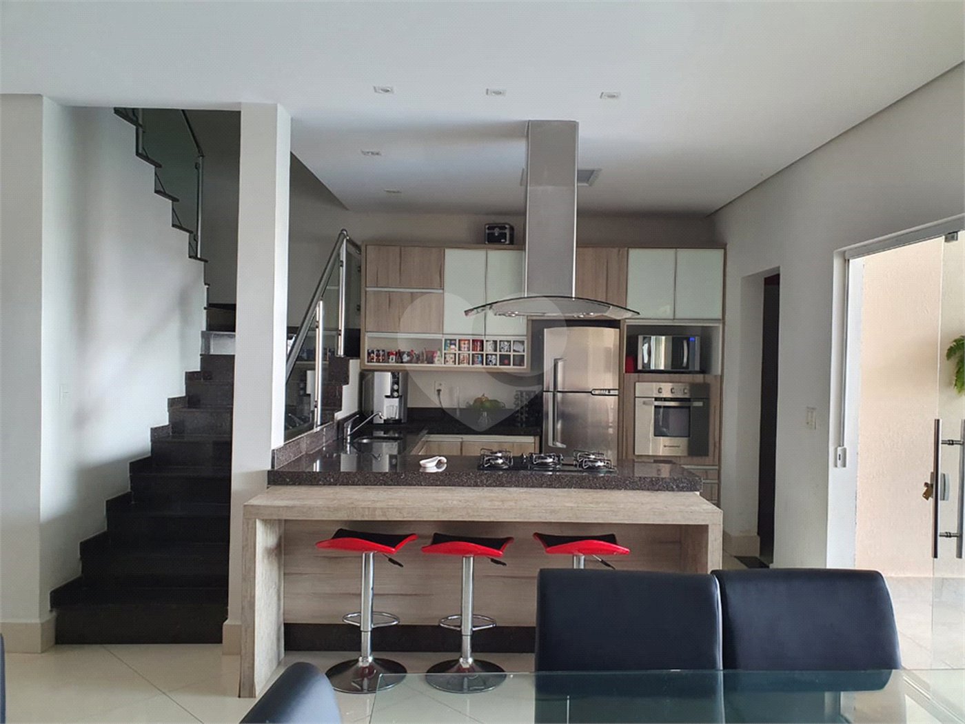 Casa à venda com 3 quartos, sendo 1 suíte, no condomínio Horto Florestal Iii, Sorocaba - SP