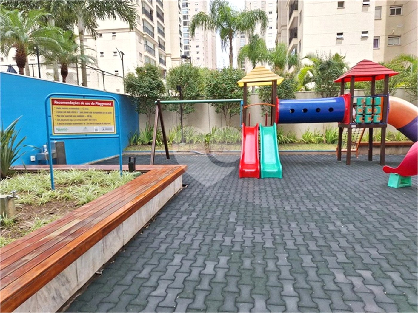 Apartamento à venda com 2 quartos, sendo 1 suíte, em Jardim Flor da Montanha, Guarulhos, SP