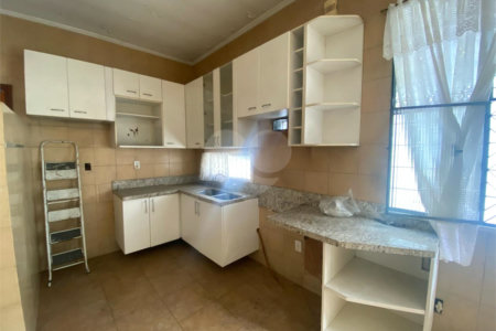 Casa à venda ou para alugar com 3 quartos, sendo 1 suíte, em Campo Grande, Rio de Janeiro, RJ