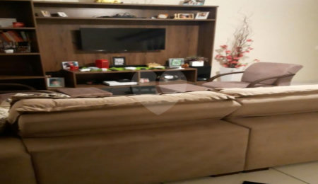 Casa à venda com 3 quartos, sendo 1 suíte,  em Vila Dalva, São Paulo, SP