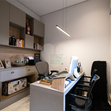 Apartamento à venda com 5 quartos, sendo 4 suítes,  em Parque Reboucas, São Paulo, SP