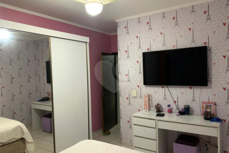 Casa à venda com 3 quartos, sendo 1 suíte, em Vila Fátima, Guarulhos, SP