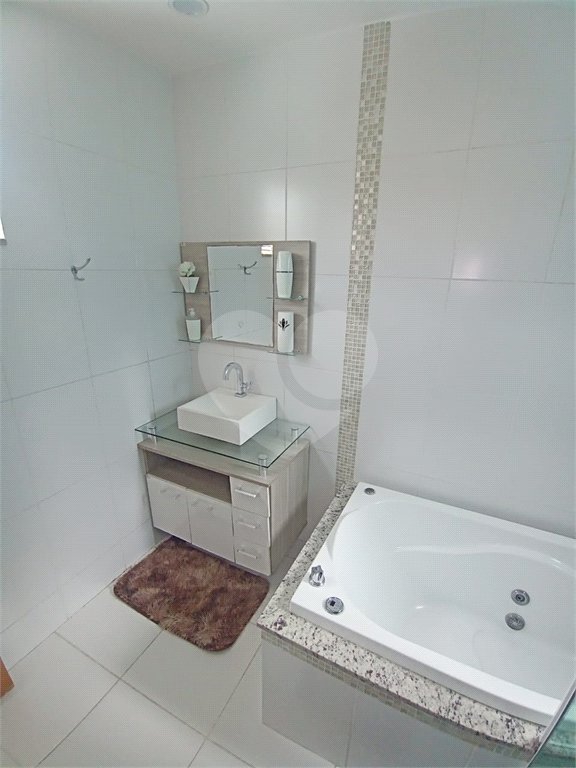 Casa à venda com 4 quartos, sendo 3 suítes, em Campo Grande, Rio de Janeiro, RJ