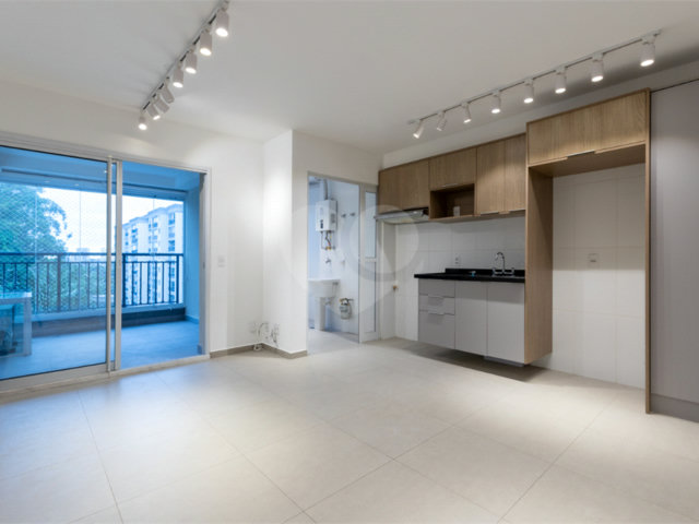 Apartamento à venda com 2 quartos, sendo 1 suíte,  em Santo Amaro, São Paulo, SP