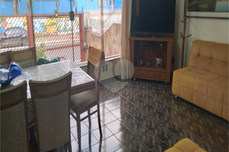 Sobrado à venda com 3 quartos, sendo 1 suíte, em Santa Teresinha, São Paulo, SP