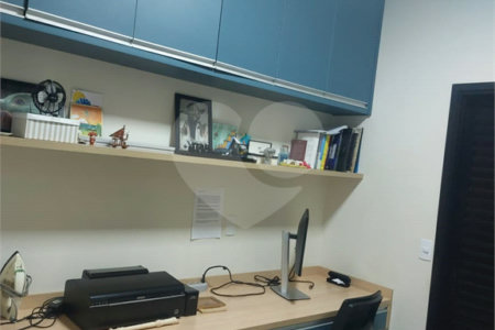 Casa à venda com 3 quartos, sendo 1 suíte, no condomínio Mantova, Indaiatuba - SP