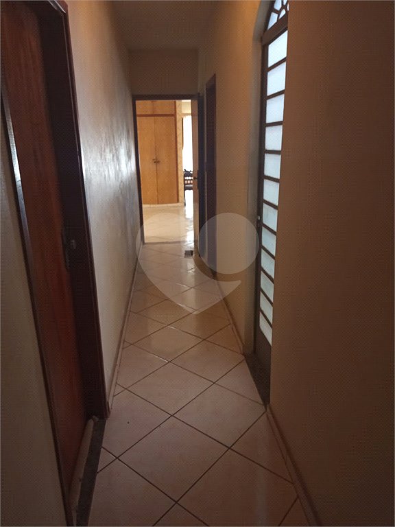 Casa à venda com 3 quartos, sendo 1 suíte,  em Jardim Zulmira, Sorocaba, SP