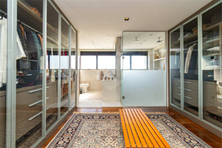 Apartamento à venda com 3 suítes em Vila Nova Conceição, São Paulo, SP