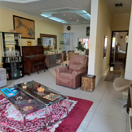 Sobrado à venda com 4 quartos, sendo 2 suítes, em Jardim Modelo, Suzano, SP