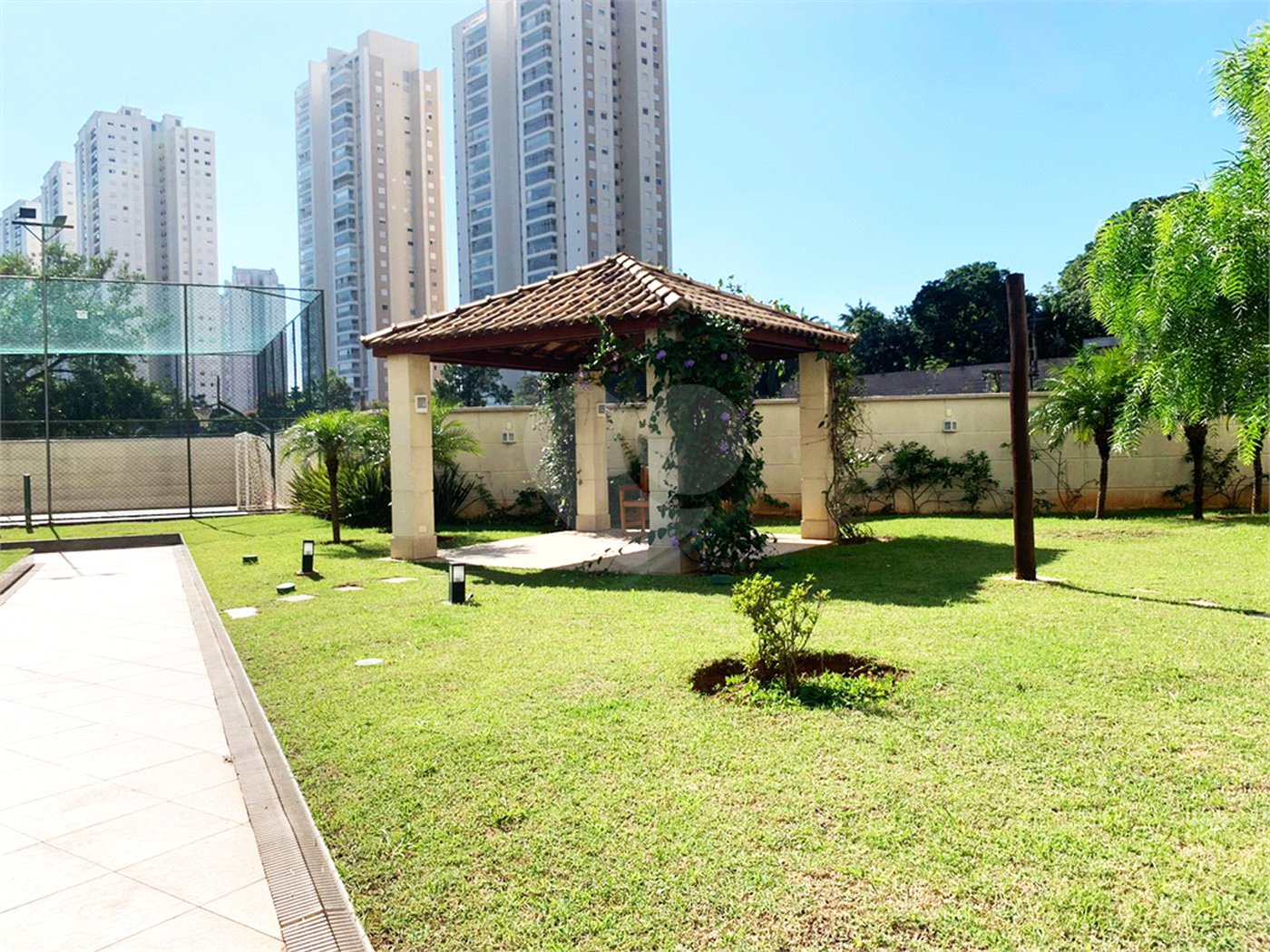 Apartamento à venda com 2 quartos em Lapa, São Paulo, SP